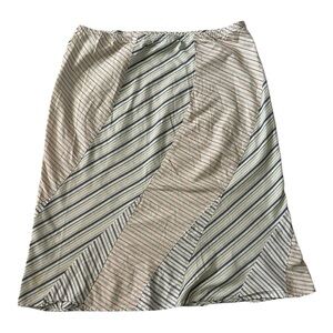 ::Very CUTE:: Tommy Hilfiger midi skirt Size: 6